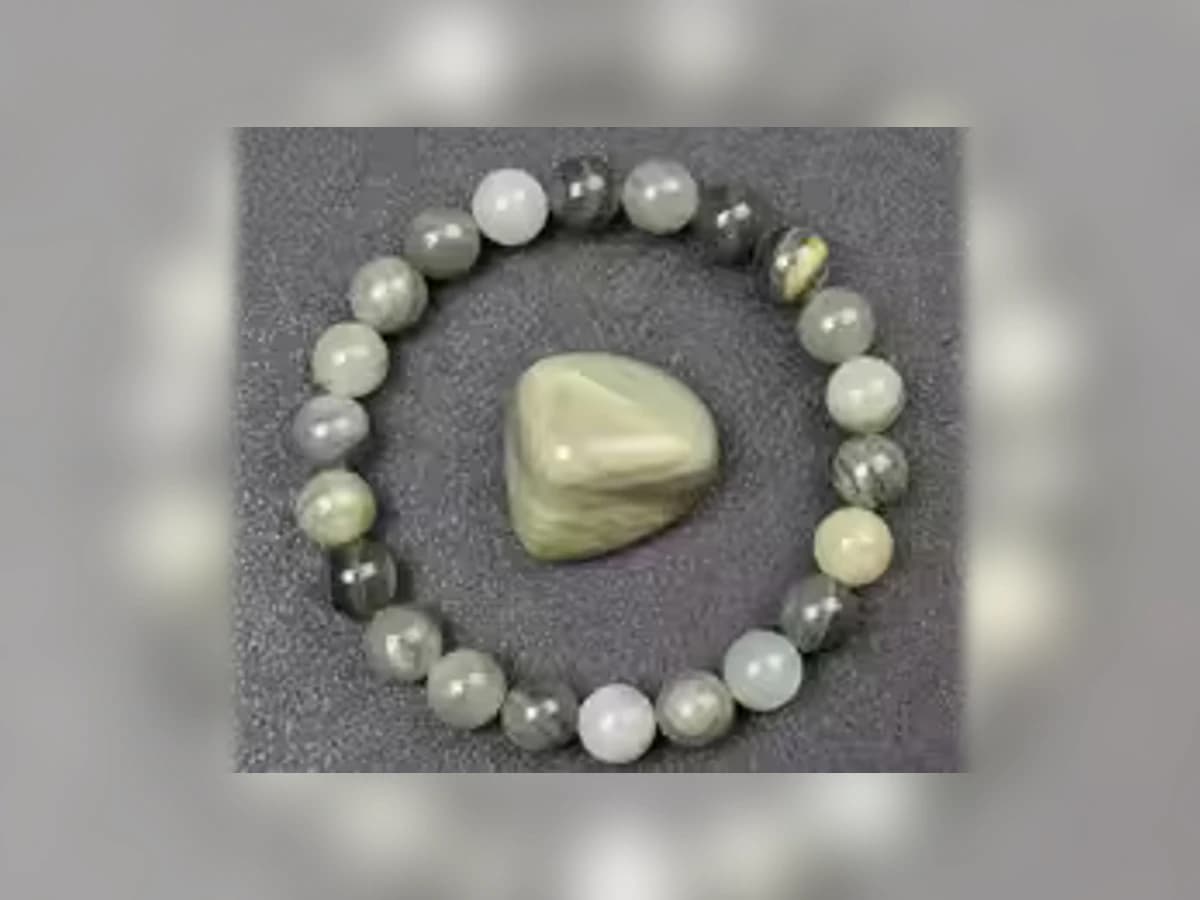 Grüner Streifenstein-Natursteinarmband in der Ausführung Erde