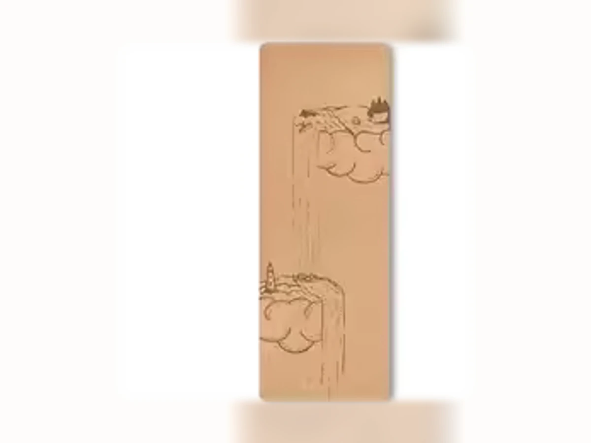 Naturfarbene Yogamatte mit dem Design Wolkenzeichnung