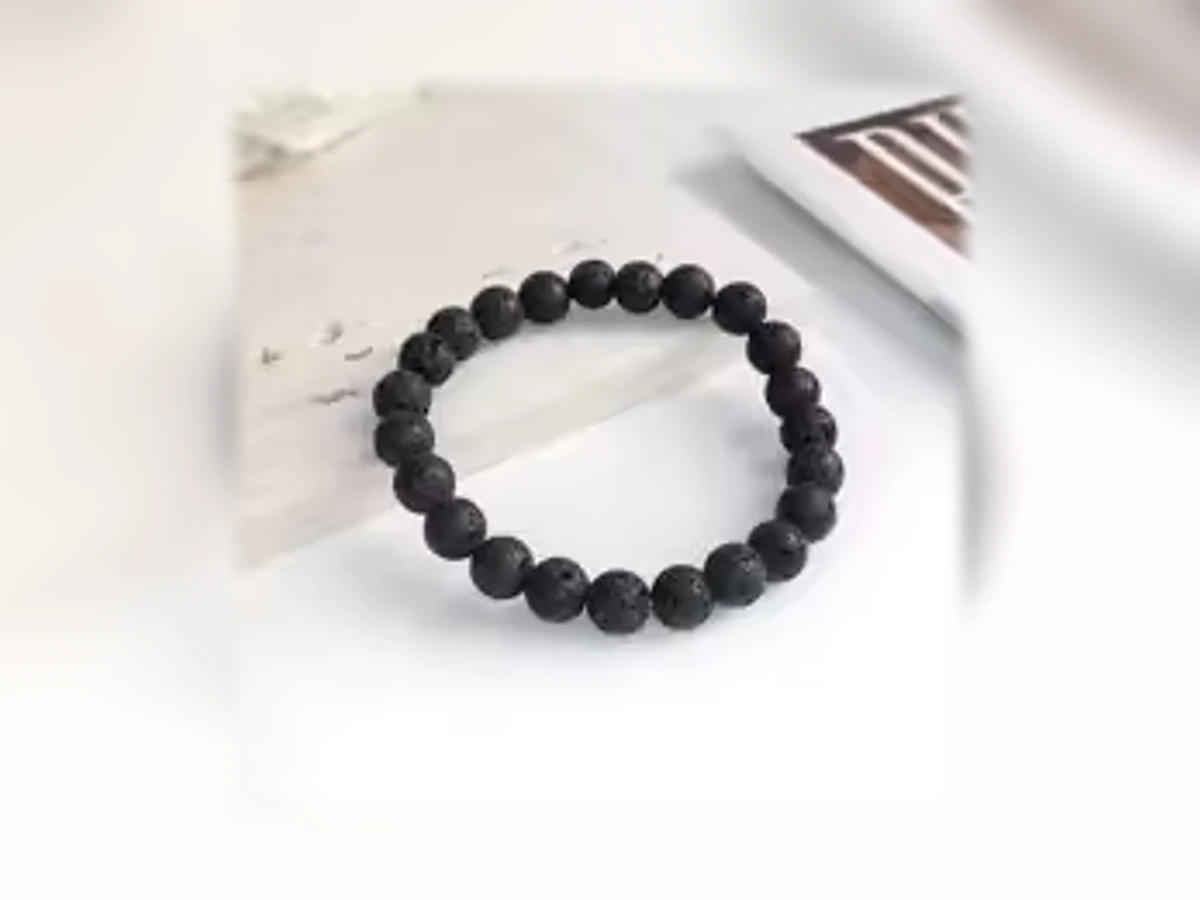 Lavastein-Natursteinarmband in der Ausführung Nuance
