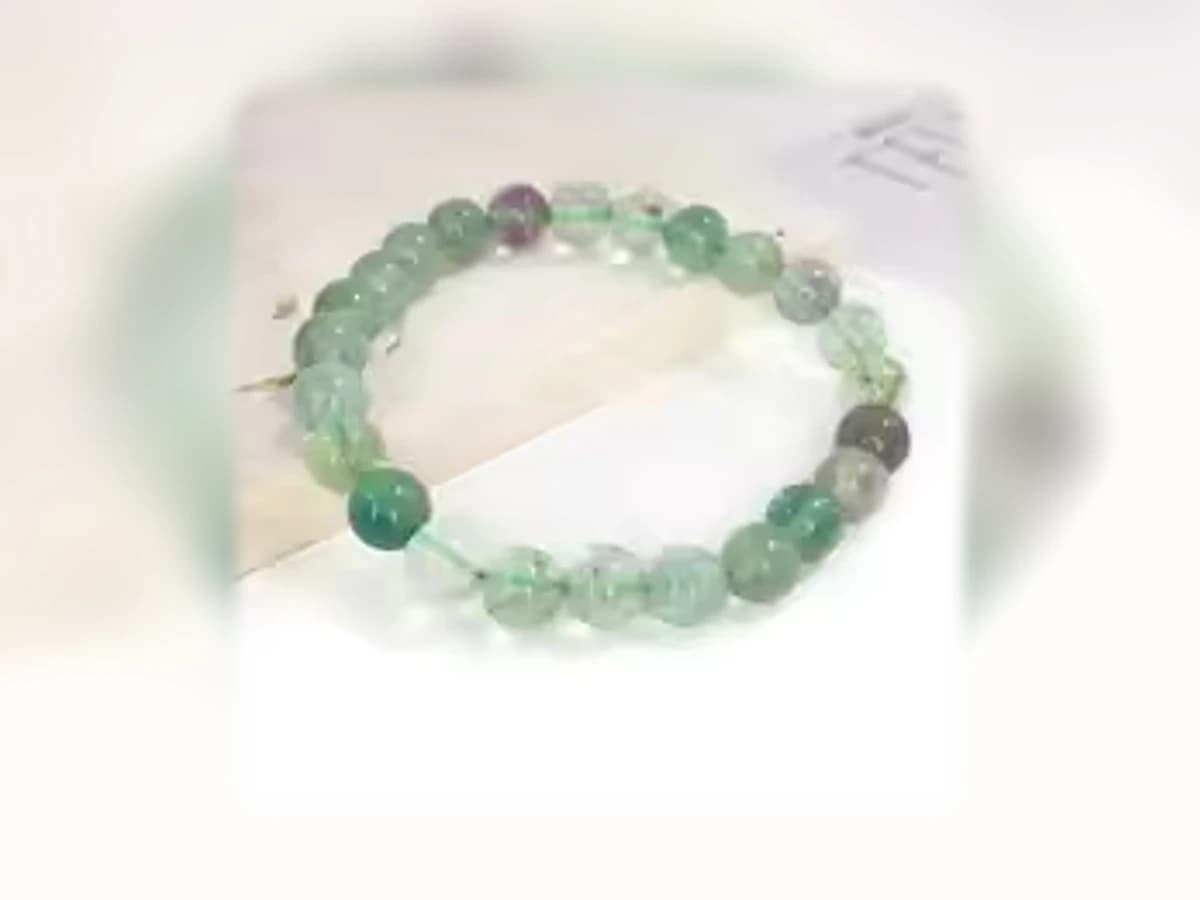 Mehrfarbiger Fluorit-Natursteinarmband in der Ausführung Licht