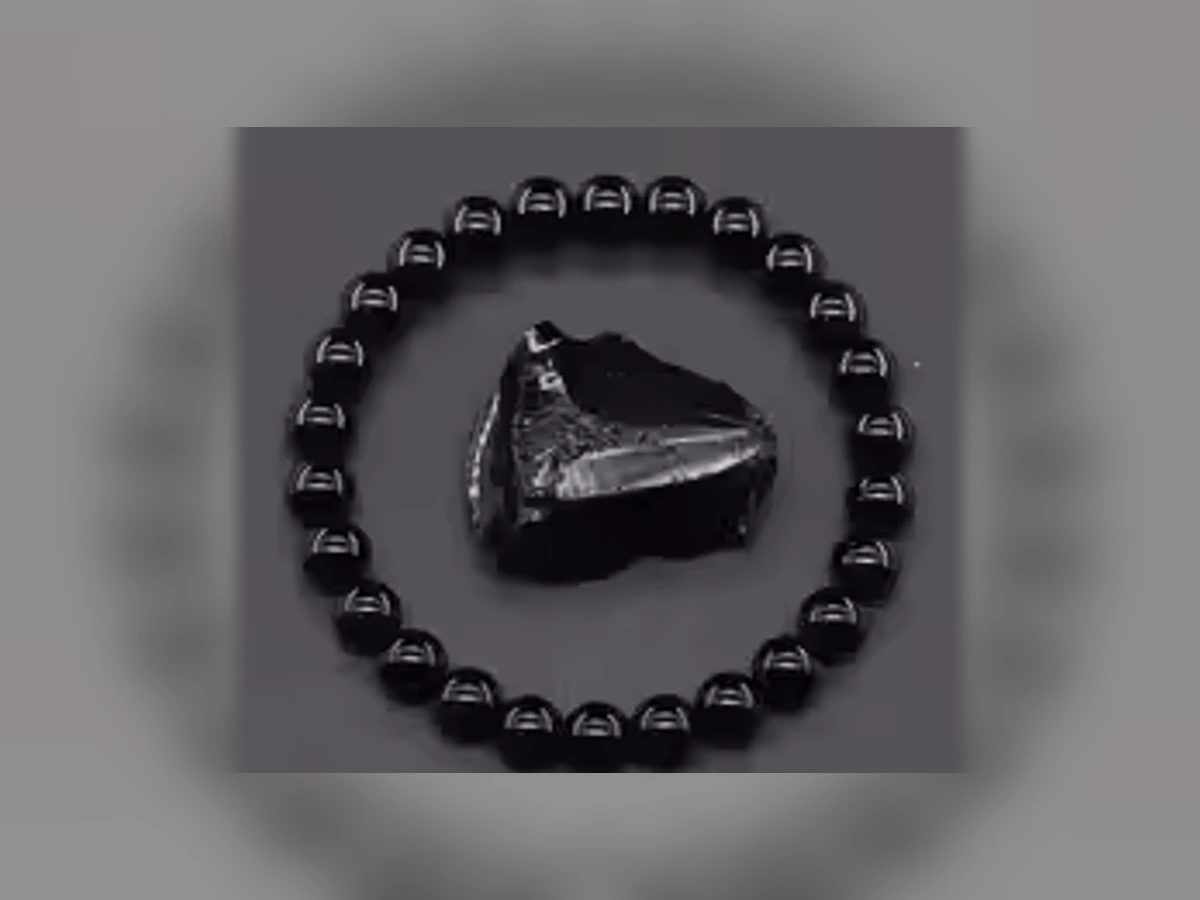 Onyx-Natursteinarmband in der Ausführung Atelier