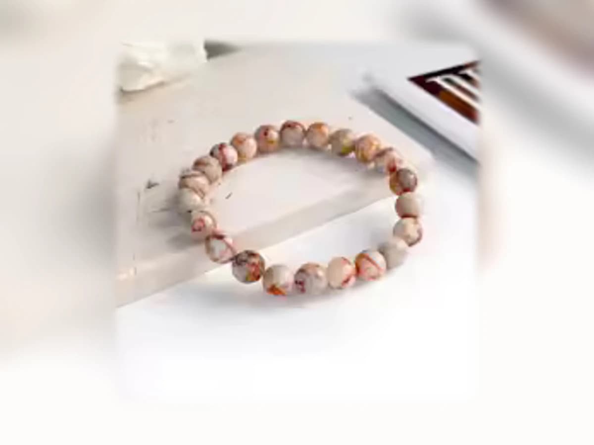 Roter Netzwerkstein-Natursteinarmband in der Ausführung Licht
