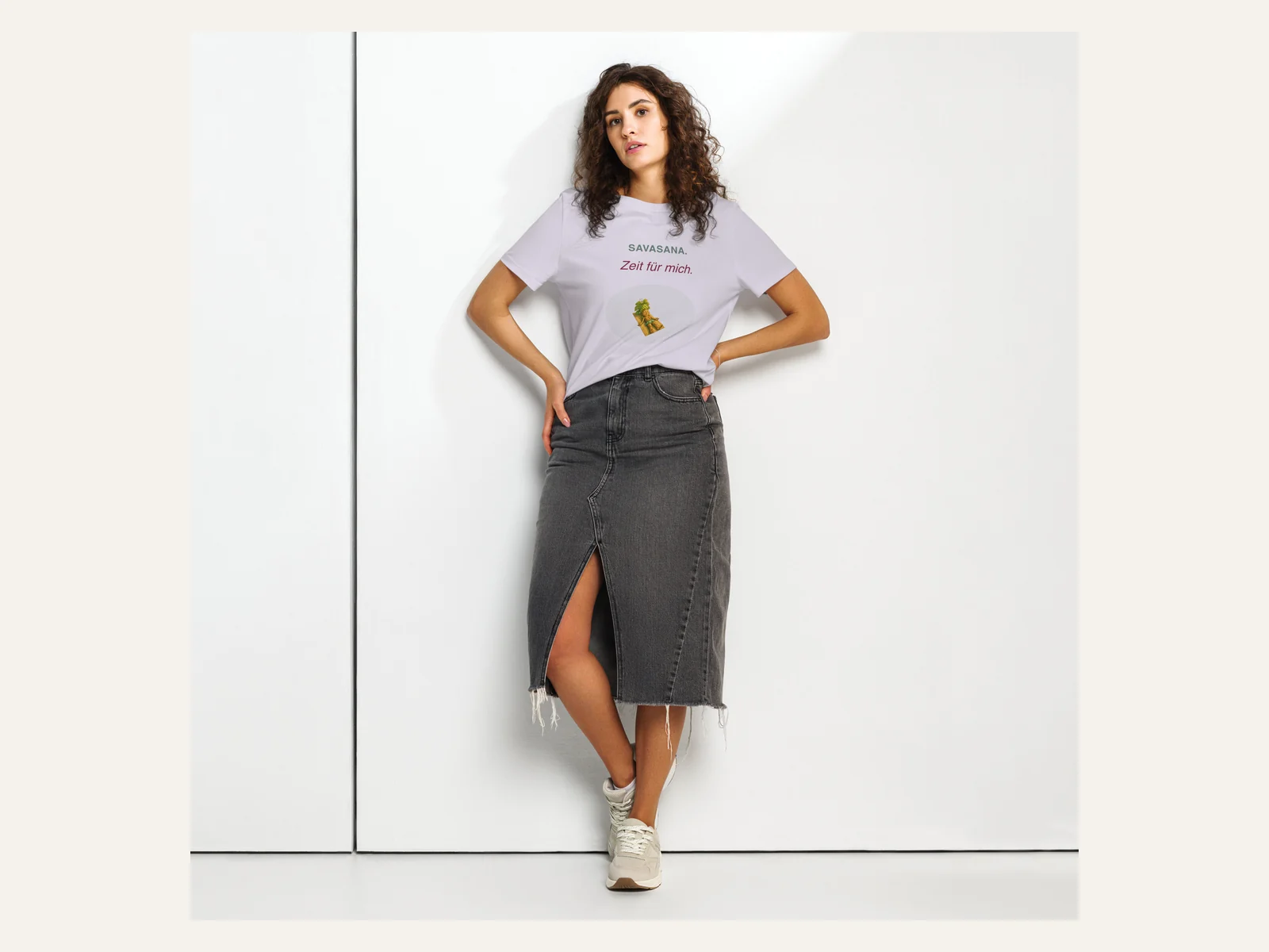 Savasana. Zeit für mich. – Rebi Damen Bio-Shirt in Naturweiß – Damen-Lifestyle